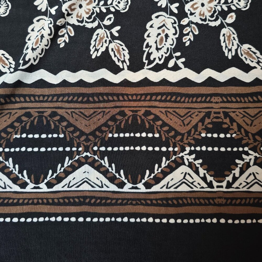 Lavish Black Bohemian Floral Tunic Top – Women's Size 1X - Picture 9 of 13